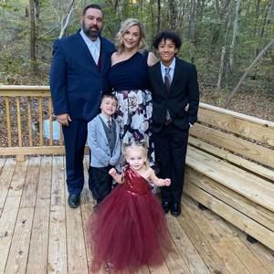 Meet your Posher, Rena